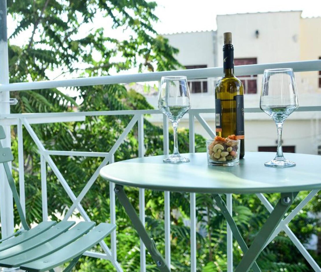 izambo I kalamata apartment